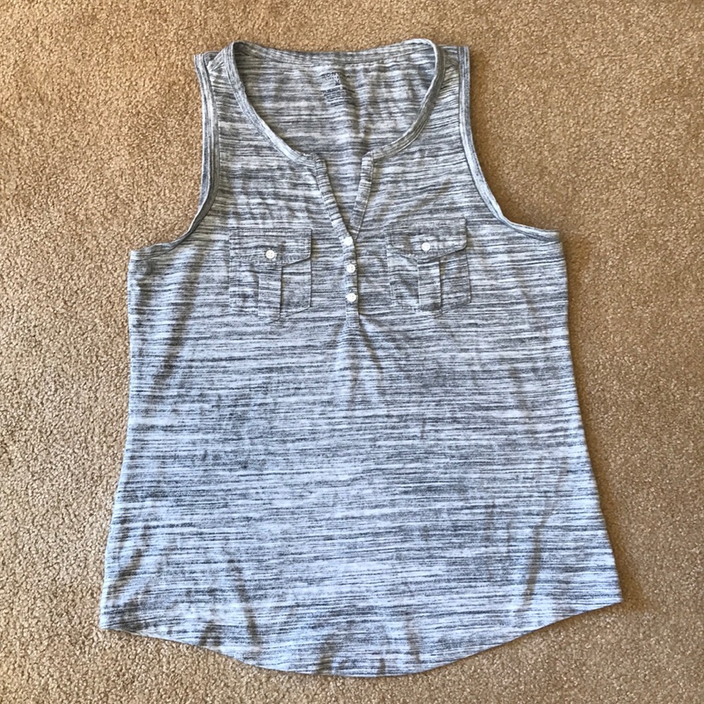 Sonoma life style medium grey tank top v neck